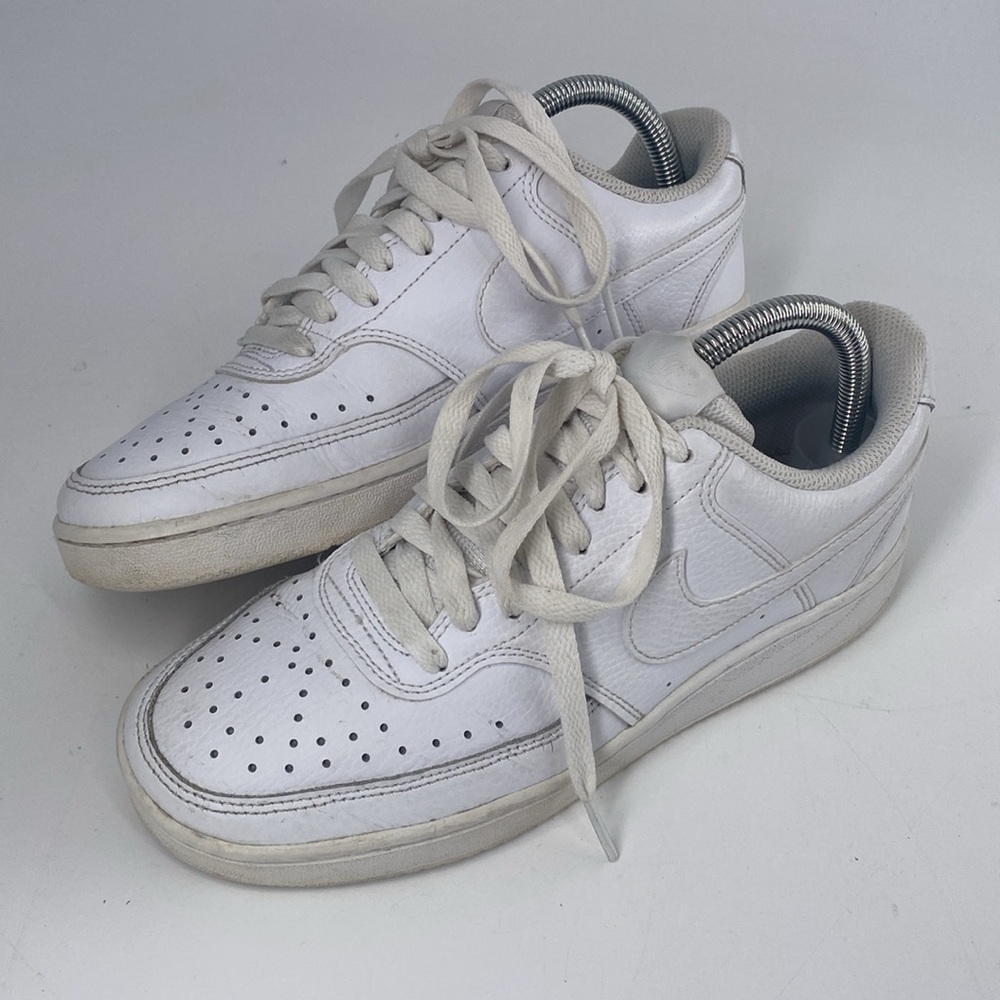 Nike Court Vision Low Triple White CD5434-100 Women's Size 7.5 - Picture 4 of 9